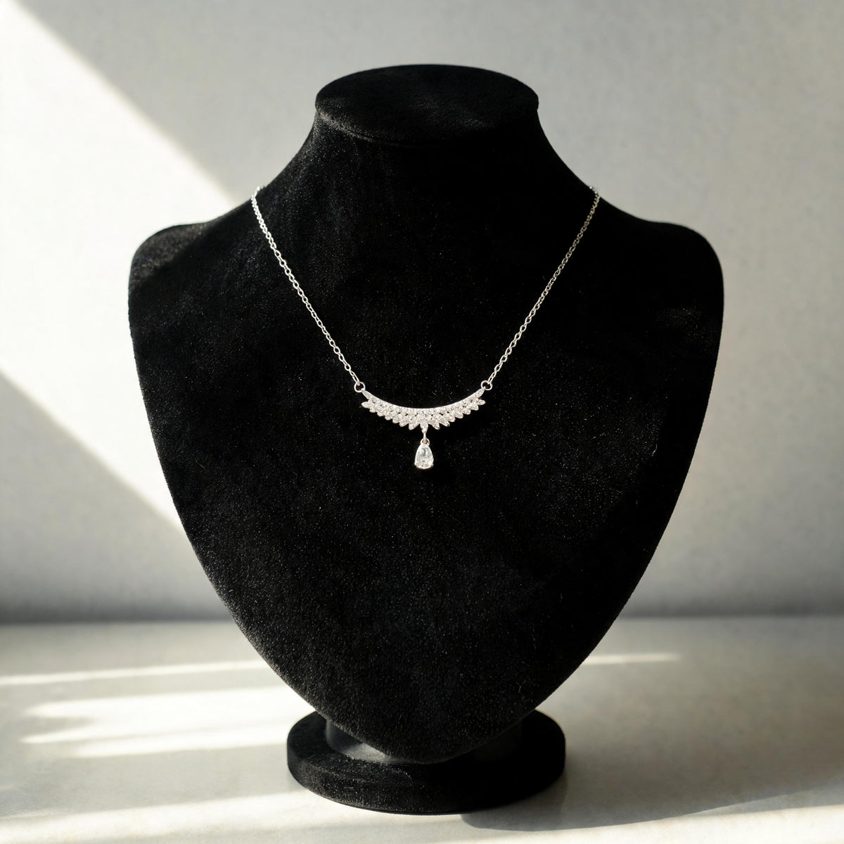 Alae Luce | Pendant